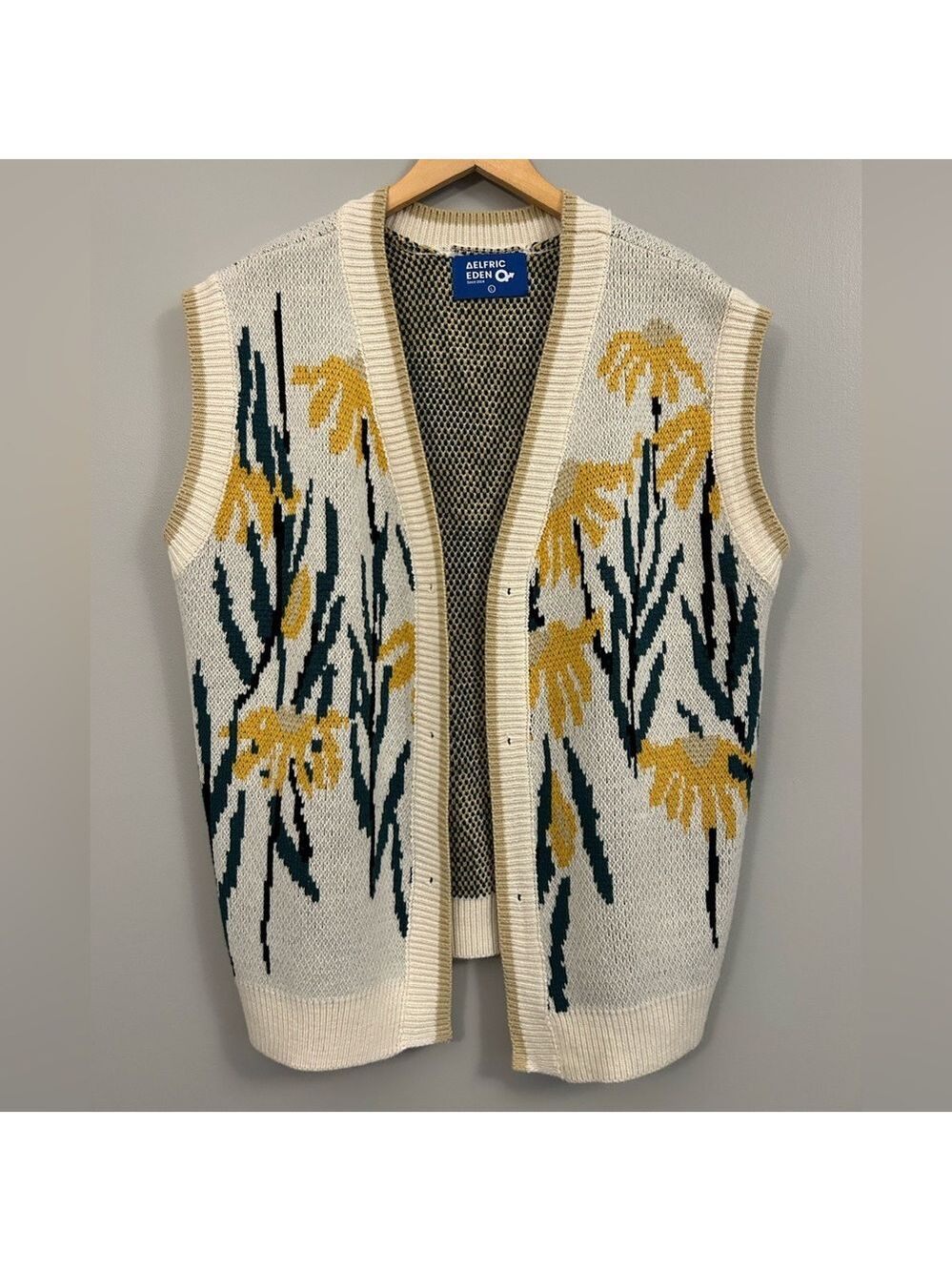 Aelfric Eden Cream Knit Floral Vest with Yellow and Green Motif Large